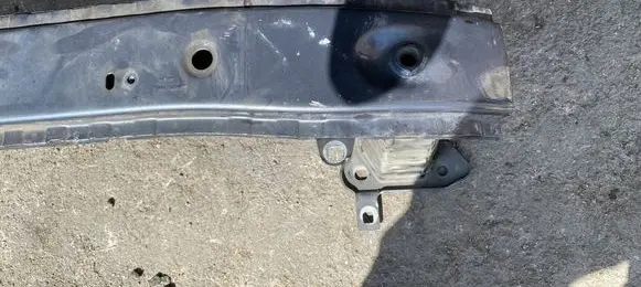 Volvo V50 Front bumper cross member