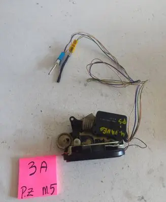 Mercedes-Benz Vaneo W414 Front door lock 406205251