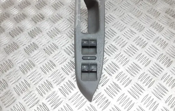Volkswagen Touran I Electric window control switch 1T1867371F