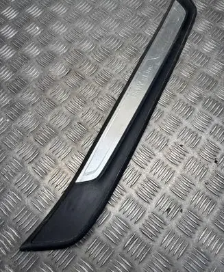 BMW X1 E84 Front sill trim cover 7318568