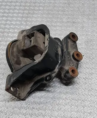Citroen C3 Gearbox mount 9686624280