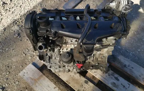 Volvo XC70 Engine D5244T 30731988 30731988007
