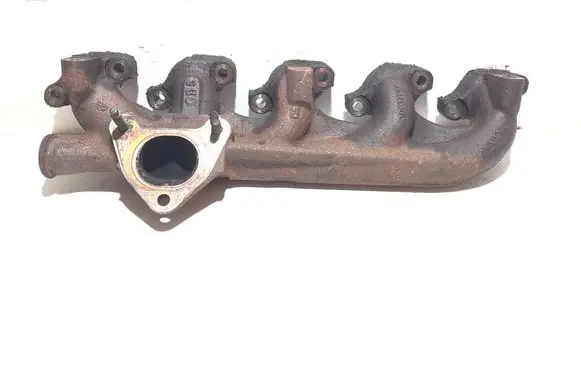 Volvo V70 Exhaust manifold 30637797