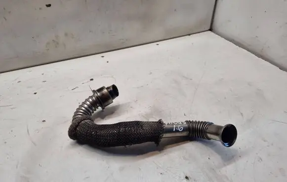 Ford Focus EGR valve line/pipe/hose 9646996980
