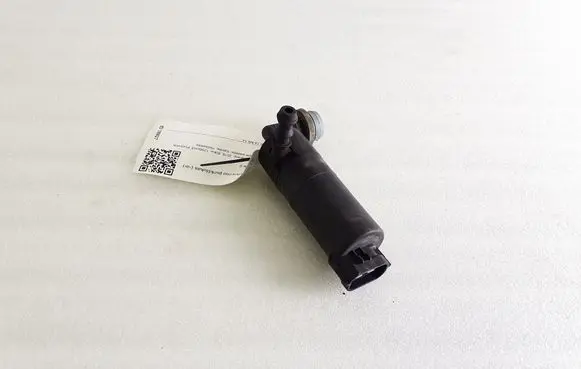 Nissan Pulsar Headlight washer pump 092048 1014562 04814