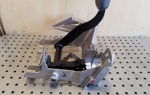 Audi A8 S8 D4 4H Brake pedal 4H2723140E 4H2723117A