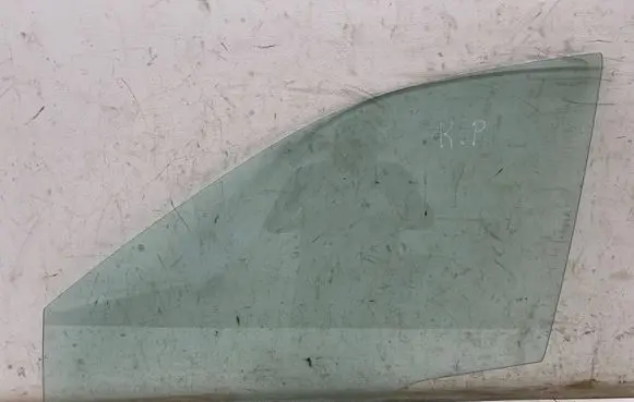 Nissan X-Trail T33 Front door window glass four-door
