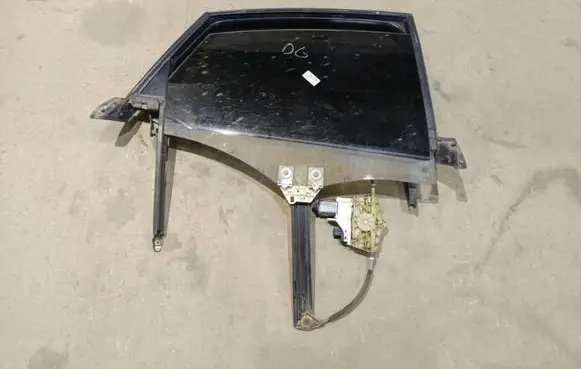 Audi A6 S6 C6 4F Rear door window/glass frame