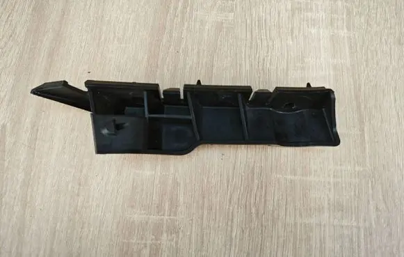 Audi S5 Facelift Front bumper mounting bracket 8T0807284C