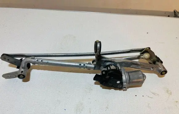 BMW X3 G01 Front wiper linkage 7399004