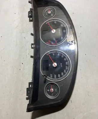 Opel Vectra C Speedometer (instrument cluster) 24402320XJ