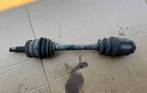 Hyundai Tucson JM Front driveshaft 