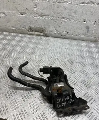 Skoda Octavia Mk2 (1Z) Exhaust gas pressure sensor 076906051B 1K0131552H