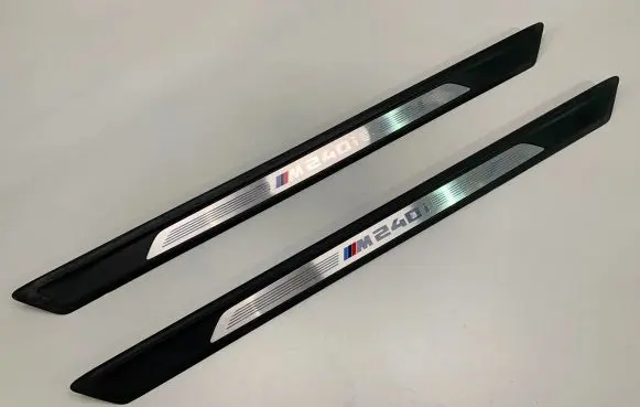Foot area side trim