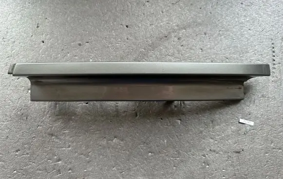 Nissan Patrol Y61 Under headlight/headlamp trim 62411VC208