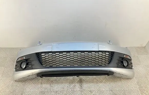 Volkswagen Scirocco Front bumper 1K8807221C