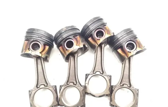 Opel Zafira B Piston with connecting rod A17DTJ