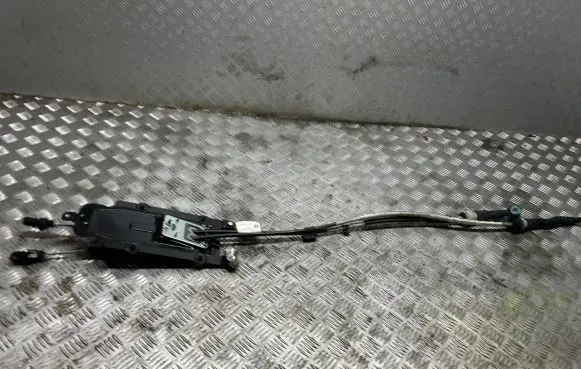 Jeep Renegade Gear shift cable linkage P68263860