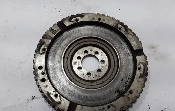 Renault Captur Flywheel 123005236R