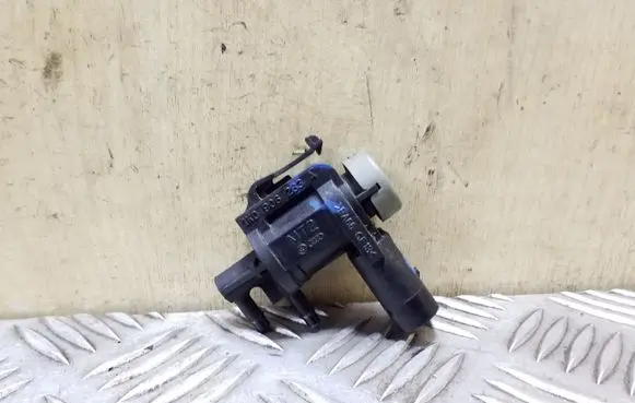Audi A5 8T 8F Turbo solenoid valve 1K0906283A