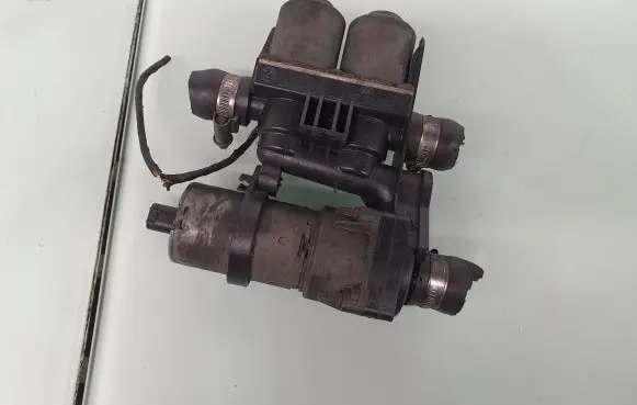 Coolant heater control valve