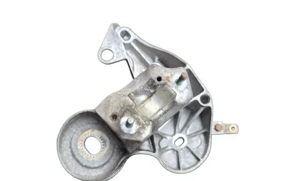 Audi A6 S6 C6 4F Engine mounting bracket 4F0199352E