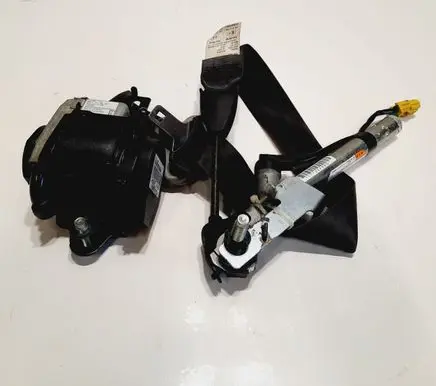 Honda CR-V Front seatbelt 608200000A
