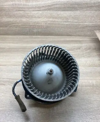 Mazda 6 Heater fan/blower 8940000232