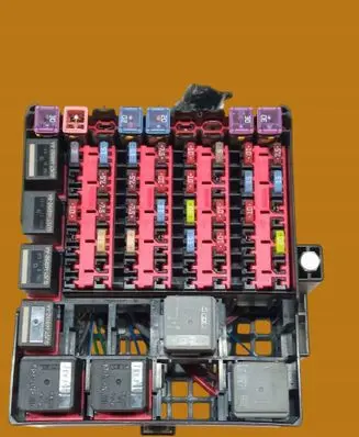 Ford Turneo Courier Fuse box set 8V5114A175AA