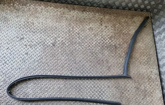 Volvo XC60 Other sill/pillar trim element 