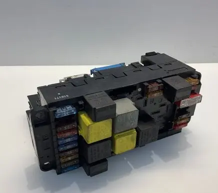 Mercedes-Benz C W203 Fuse module 2035452801 74450400 5DK00848551