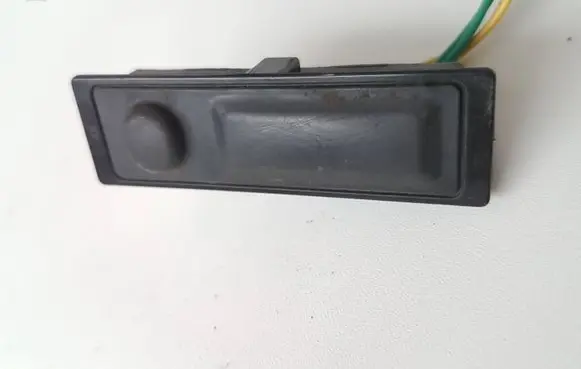 Nissan X-Trail T32 Tailgate opening switch 909401VA8B