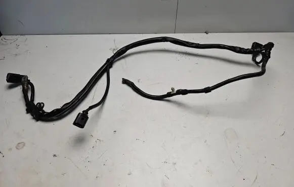 Volkswagen Touran I Wires (generator/alternator) 030971921