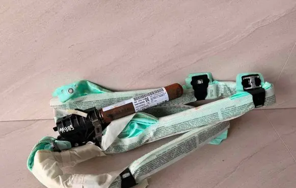 Volkswagen PASSAT B7 Roof airbag 3C0880742F