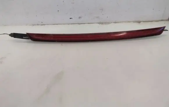 BMW 3 E46 Third/center stoplight 28600002