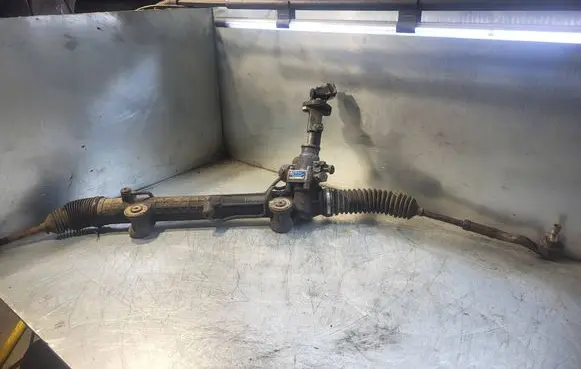 Mercedes-Benz E W210 Steering rack 8401955102 A2104602884 7013430200