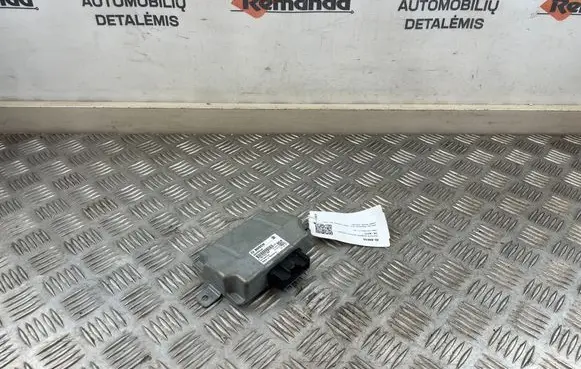 Jeep Cherokee Voltage converter/converter module 56029583AB