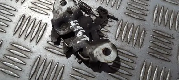 Peugeot 406 Engine bonnet/hood lock/catch