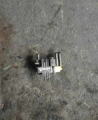Nissan Qashqai Turbo solenoid valve 8200790180