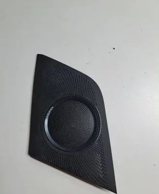 Side speaker trim/cover