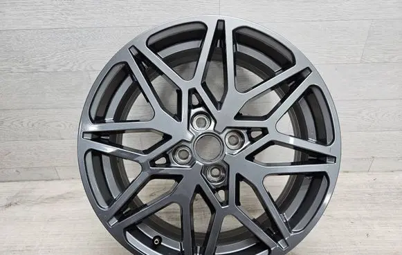 R17 alloy rim
