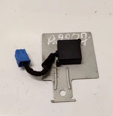 Mazda CX-5 Antenna control unit KD5166DY0A