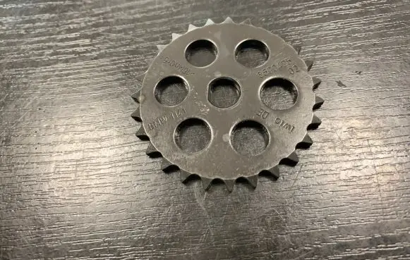 BMW 7 G11 G12 Timing chain sprocket 8600425