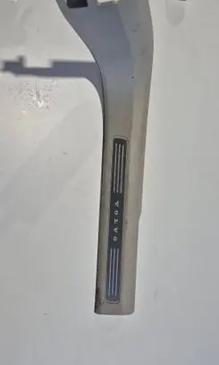 Volvo XC90 Front sill trim cover 31390848