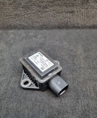 Audi A6 S6 C6 4F ESP acceleration yaw rate sensor 4F0907637 0265005278 6Q0907637A