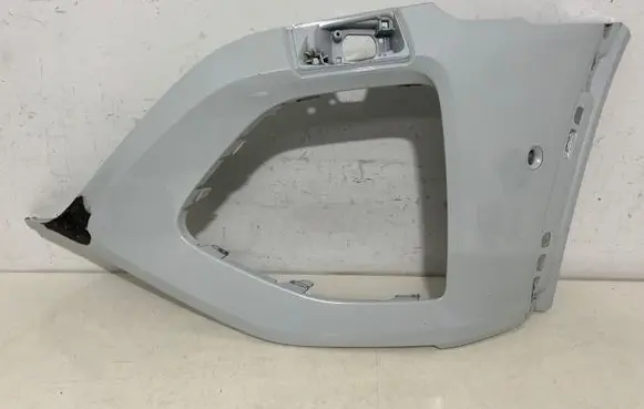 Audi e-tron Front bumper corner part panel trim 4KE807437K