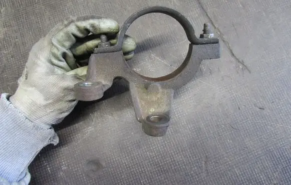 Ford Grand C-MAX Front differential mounting bracket 