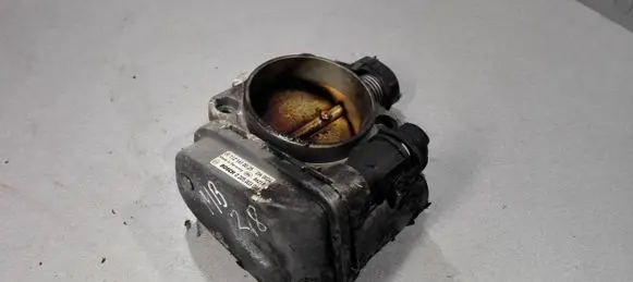Mercedes-Benz E W210 Throttle valve 1121410025 0205003046
