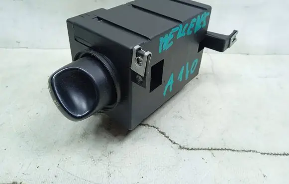 Mercedes-Benz C W203 Light switch 1685450104