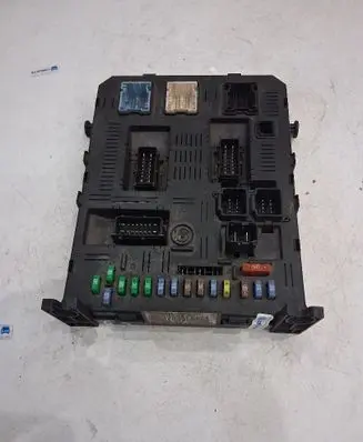 Citroen C4 I Comfort/convenience module 9658158780